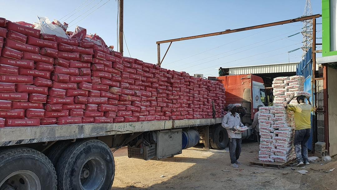 مواد بناء وصحية